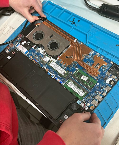 Acer Aspire 7 Reparatur Acer Aspire 7 Reparatur